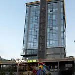 Aparthotel Marina &