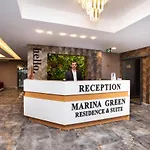 Marina & 4*